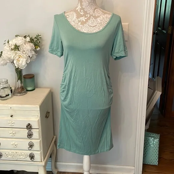 Dresses | Bump Friendly Bodycon Dress | Poshmark Dresses | Bump Friendly Bodycon Dress | Poshmark